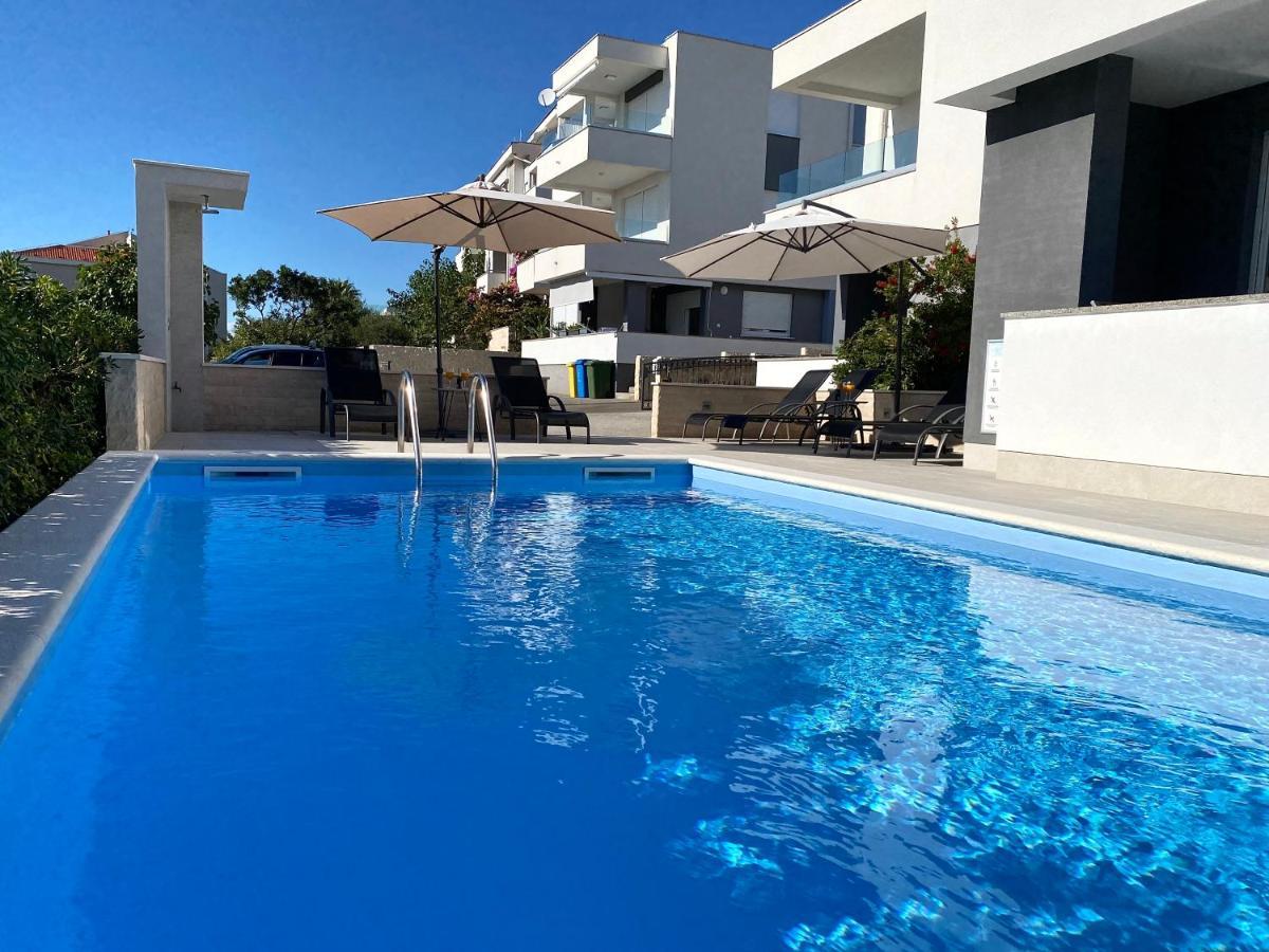 נובליה Fantasy Pool Villa מראה חיצוני תמונה